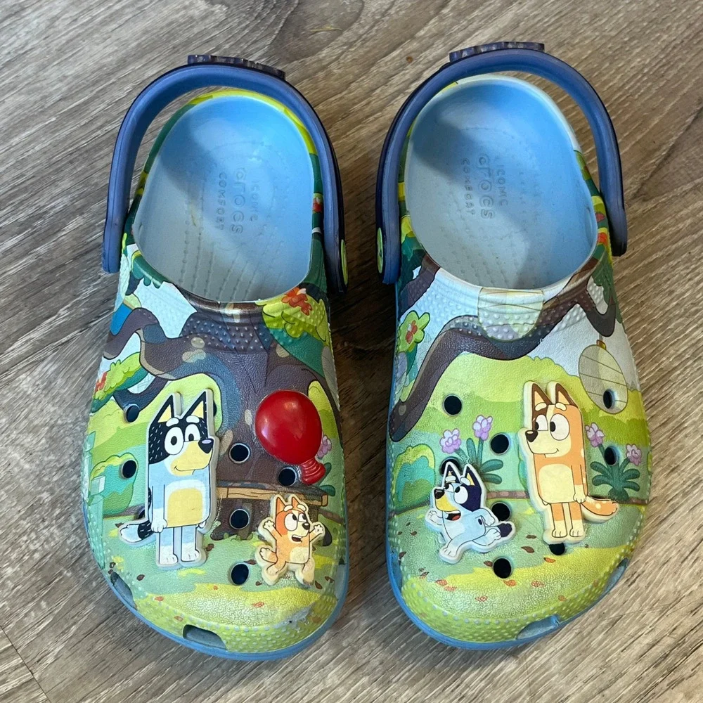 Crocs Bluey Classic Clog Kids Size C12 Blue Green Bingo Jibbitz Charms Shoes